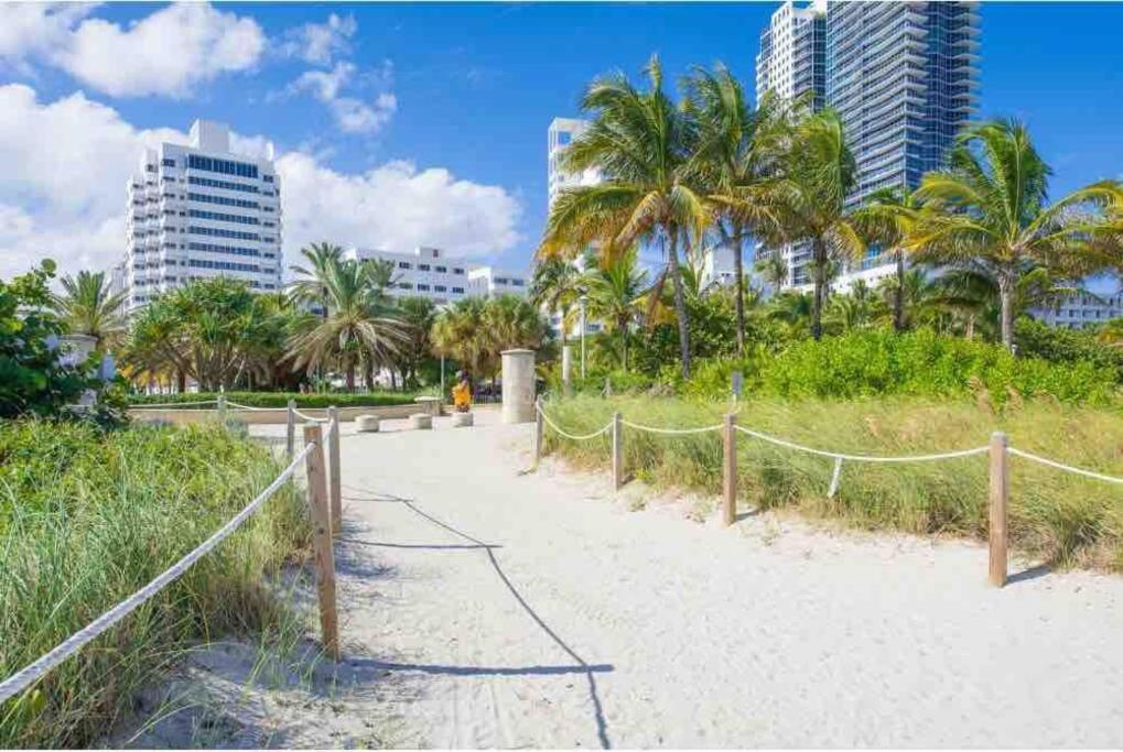 Amazing Apartment In South Beach, Ocean Drive Miami Beach Exterior foto